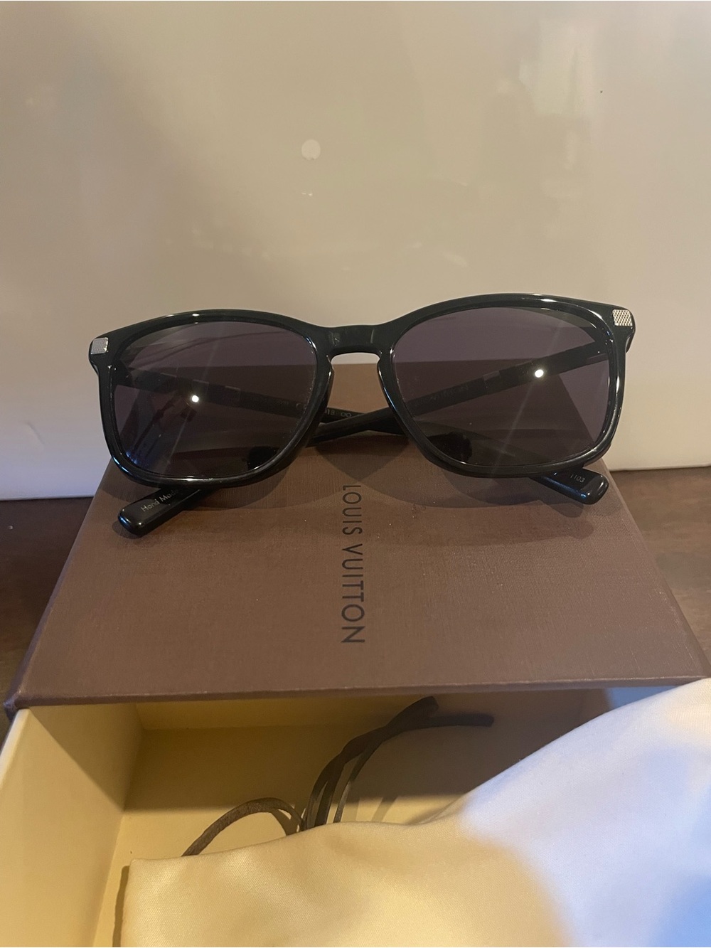 Louis Vuitton Black Sunglasses - Classic Polarized Style